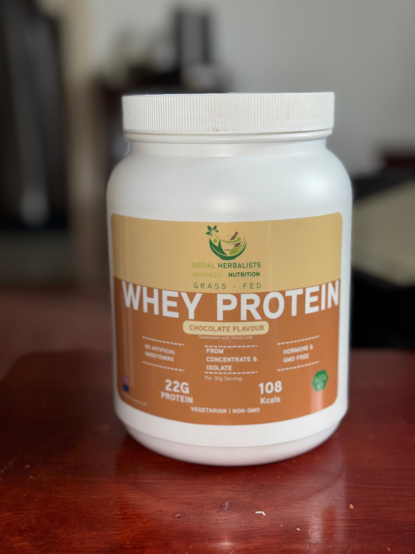 Advanced Nutrition - Premium Grass-Fed Whey Protein Chocolate Flavour